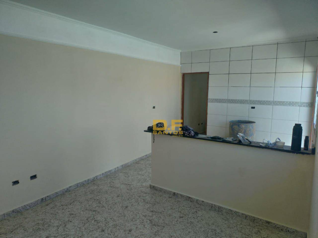 Casa à venda com 2 quartos, 1m² - Foto 2