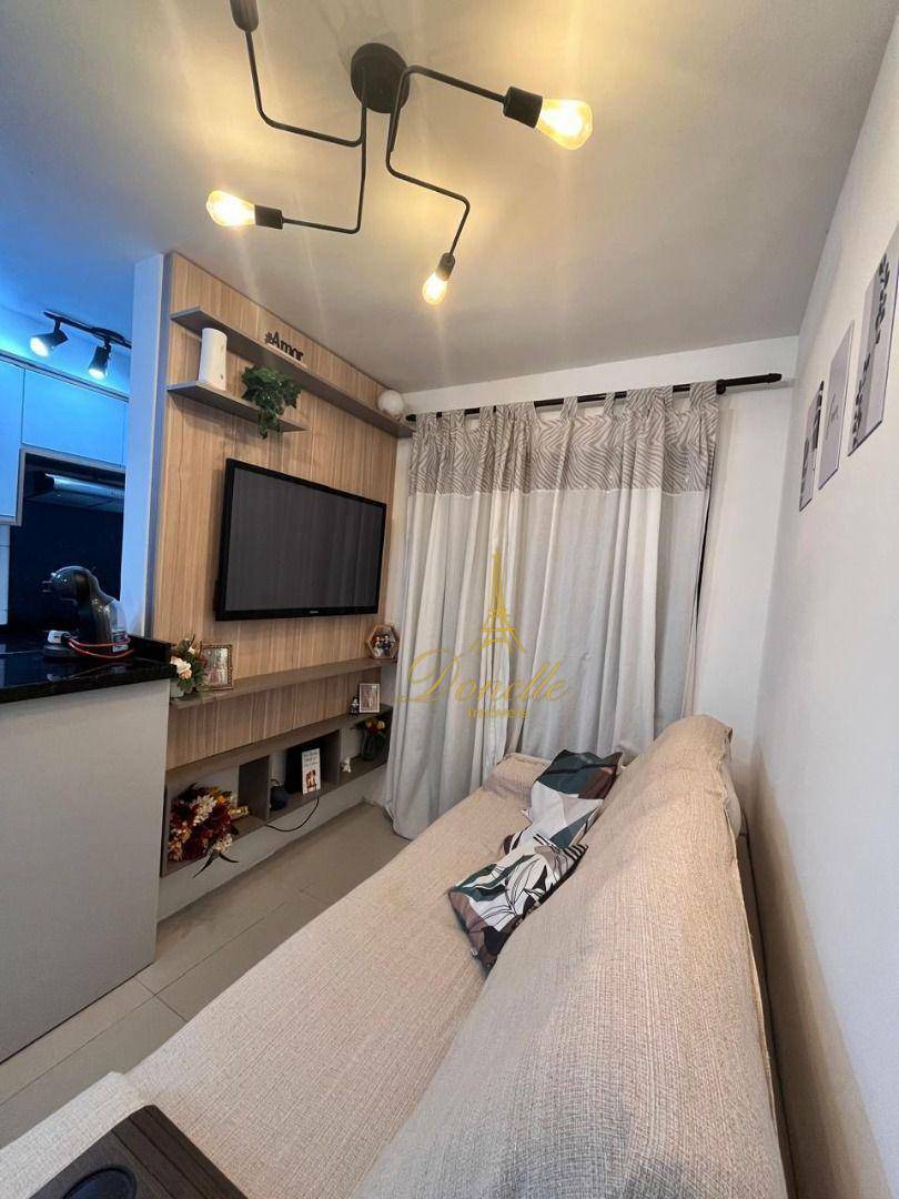 Apartamento à venda com 2 quartos, 52m² - Foto 6