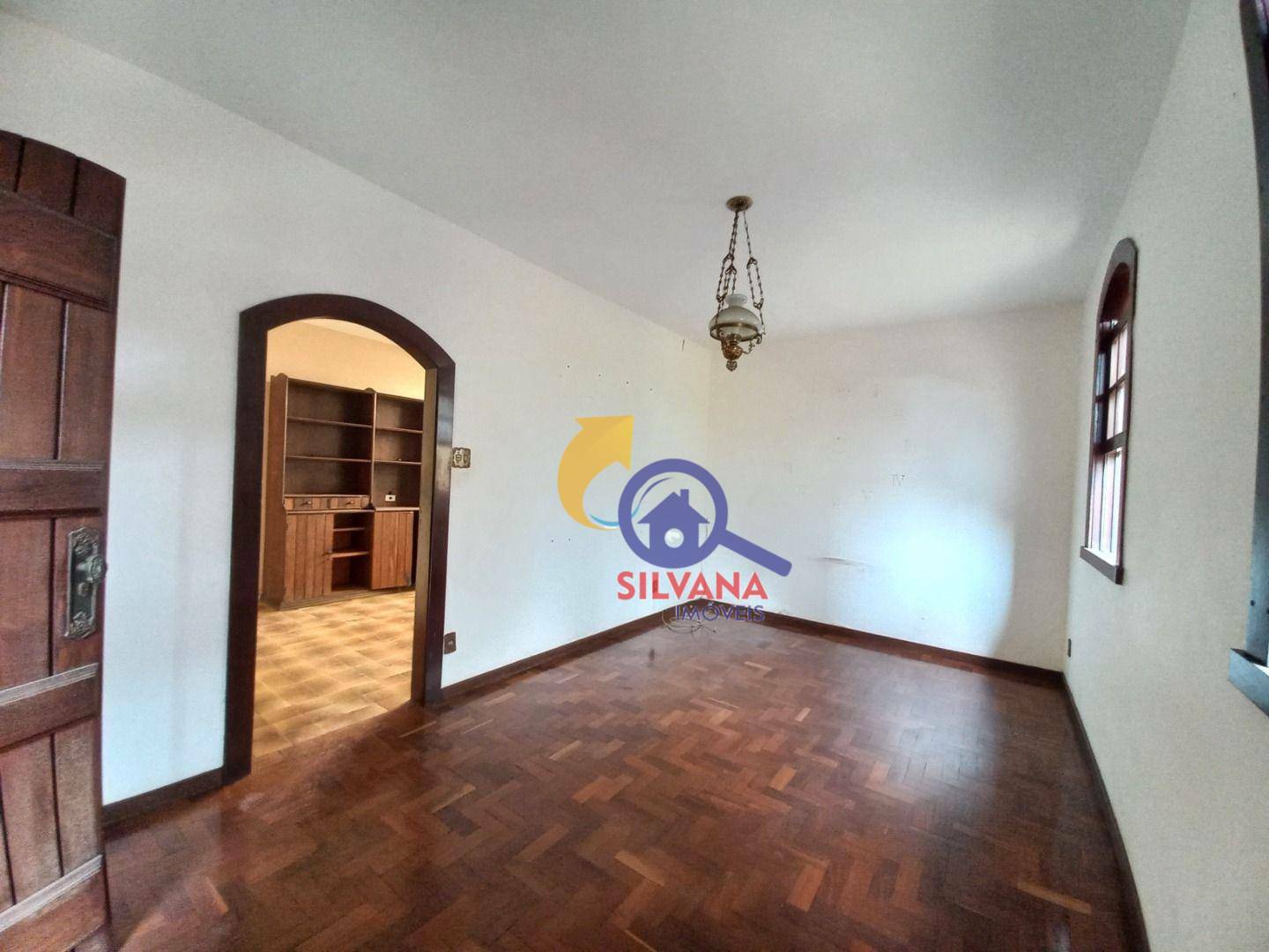 Casa à venda com 3 quartos, 260m² - Foto 5