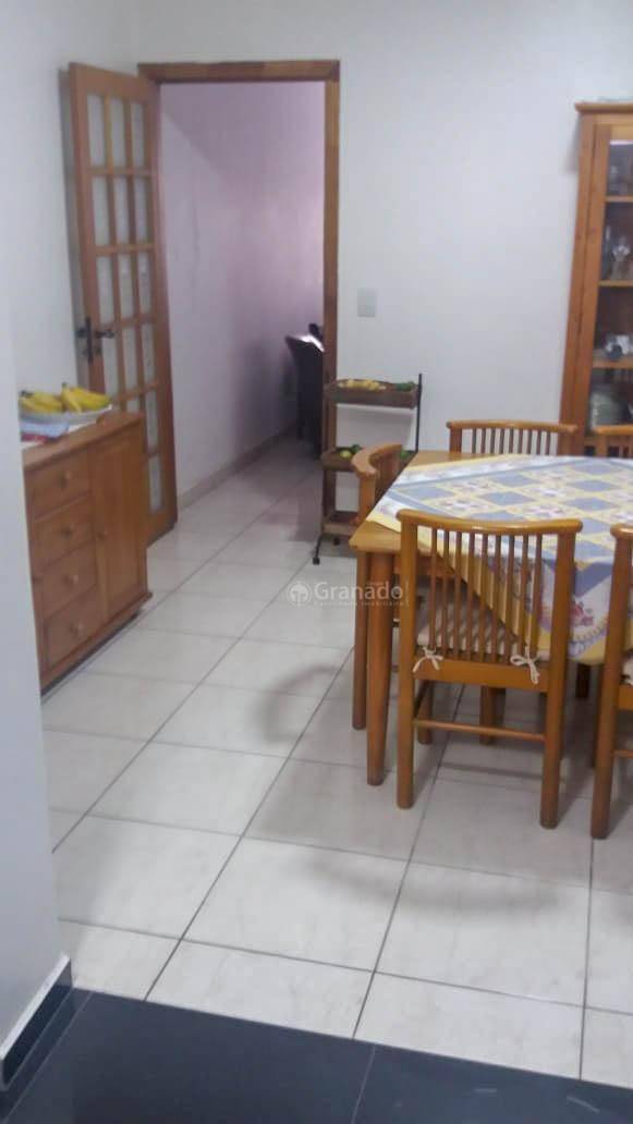 Sobrado à venda com 2 quartos, 234m² - Foto 22