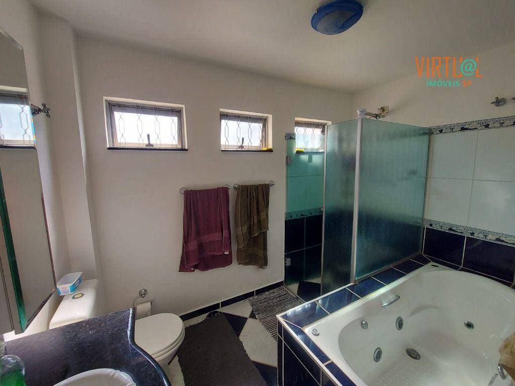 Casa à venda e aluguel com 3 quartos, 250m² - Foto 23