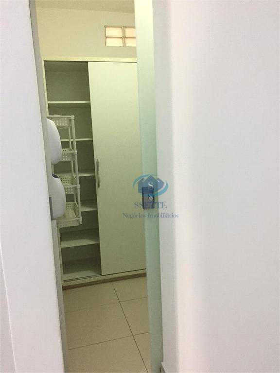 Apartamento à venda com 3 quartos, 130m² - Foto 12