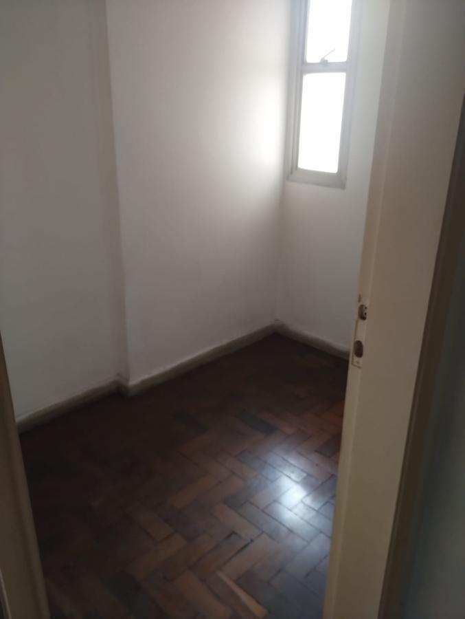 Apartamento à venda com 2 quartos, 72m² - Foto 5