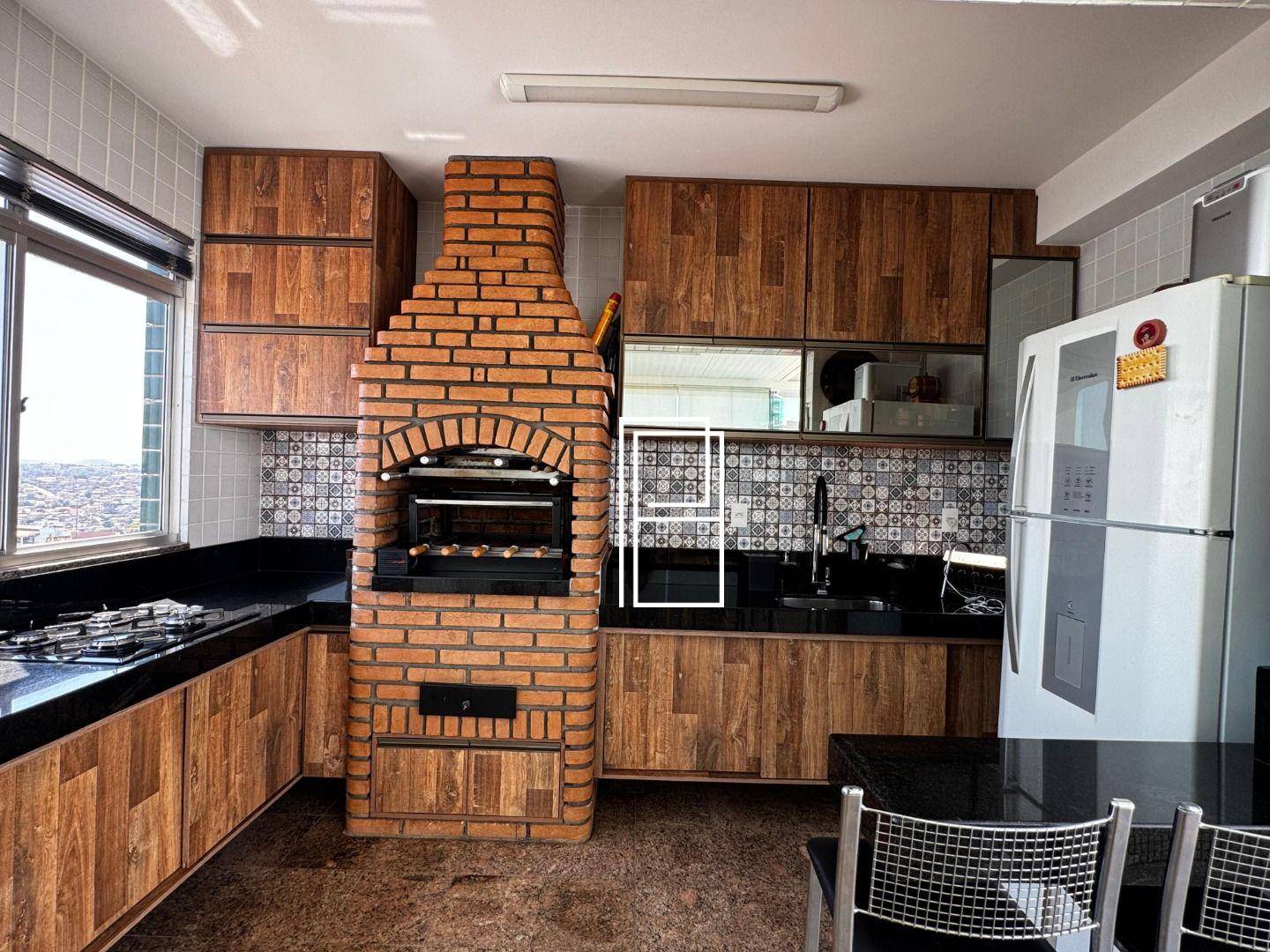 Cobertura, 4 quartos, 209 m² - Foto 5