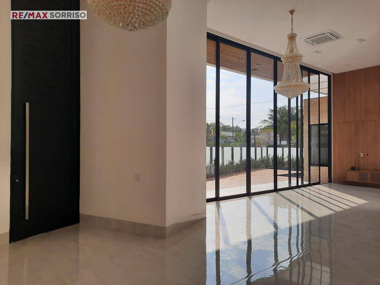 Casa de Condomínio à venda com 4 quartos, 263m² - Foto 10