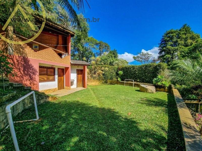 Casa de Condomínio à venda com 3 quartos, 330m² - Foto 31