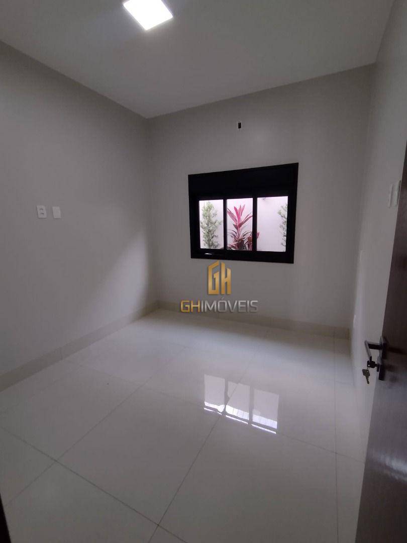 Casa à venda com 3 quartos, 200m² - Foto 29