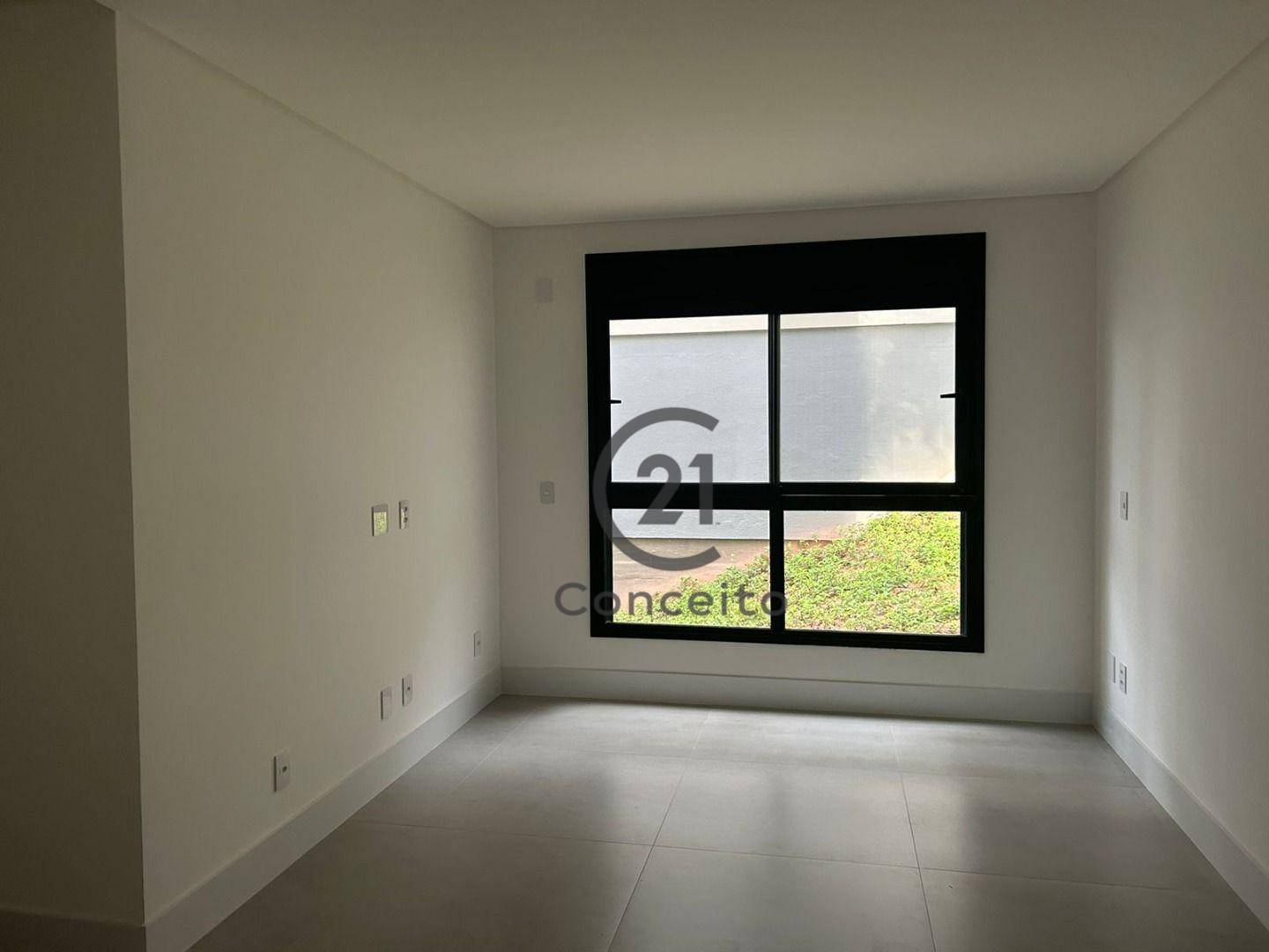 Apartamento à venda com 3 quartos, 134m² - Foto 14