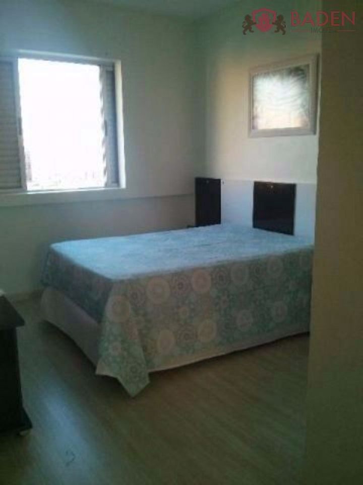 Apartamento à venda com 2 quartos, 80m² - Foto 5