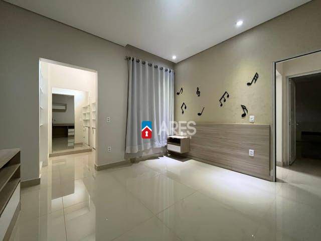 Casa à venda com 4 quartos, 301m² - Foto 23