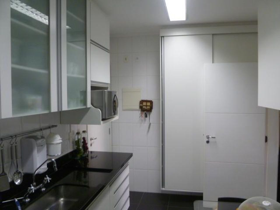 Apartamento à venda com 3 quartos, 133m² - Foto 14