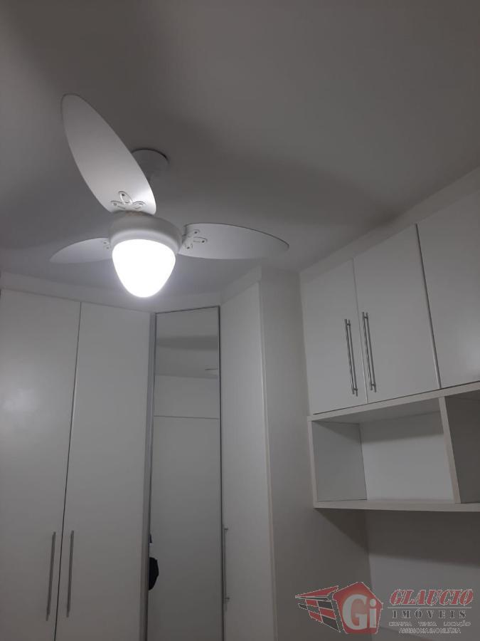 Apartamento à venda com 2 quartos, 68m² - Foto 5