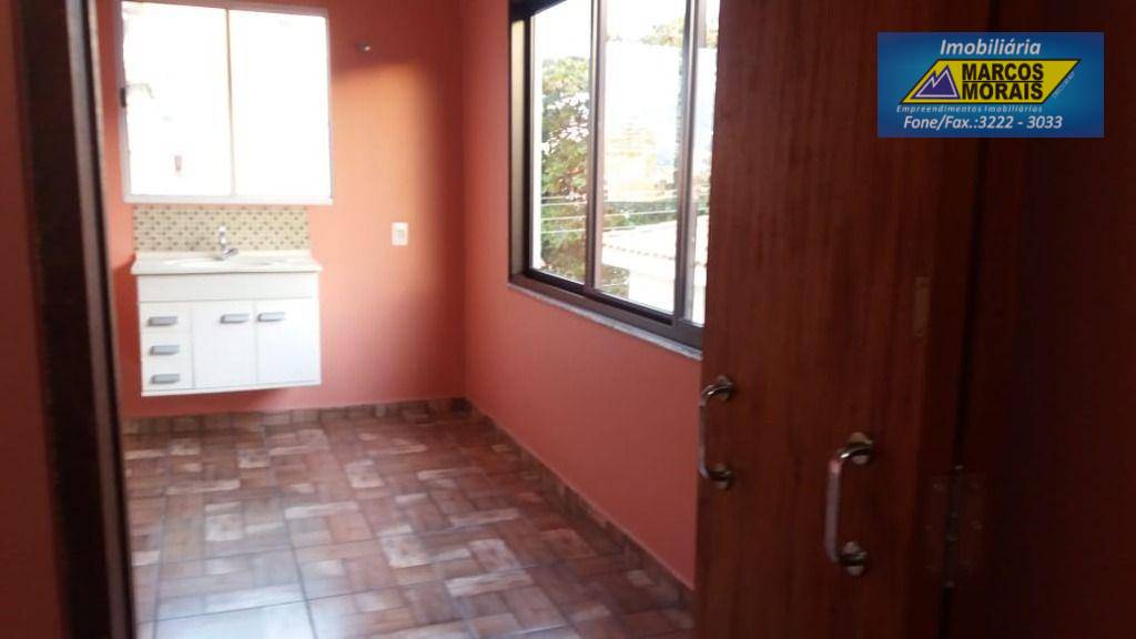 Casa à venda com 4 quartos, 239m² - Foto 79