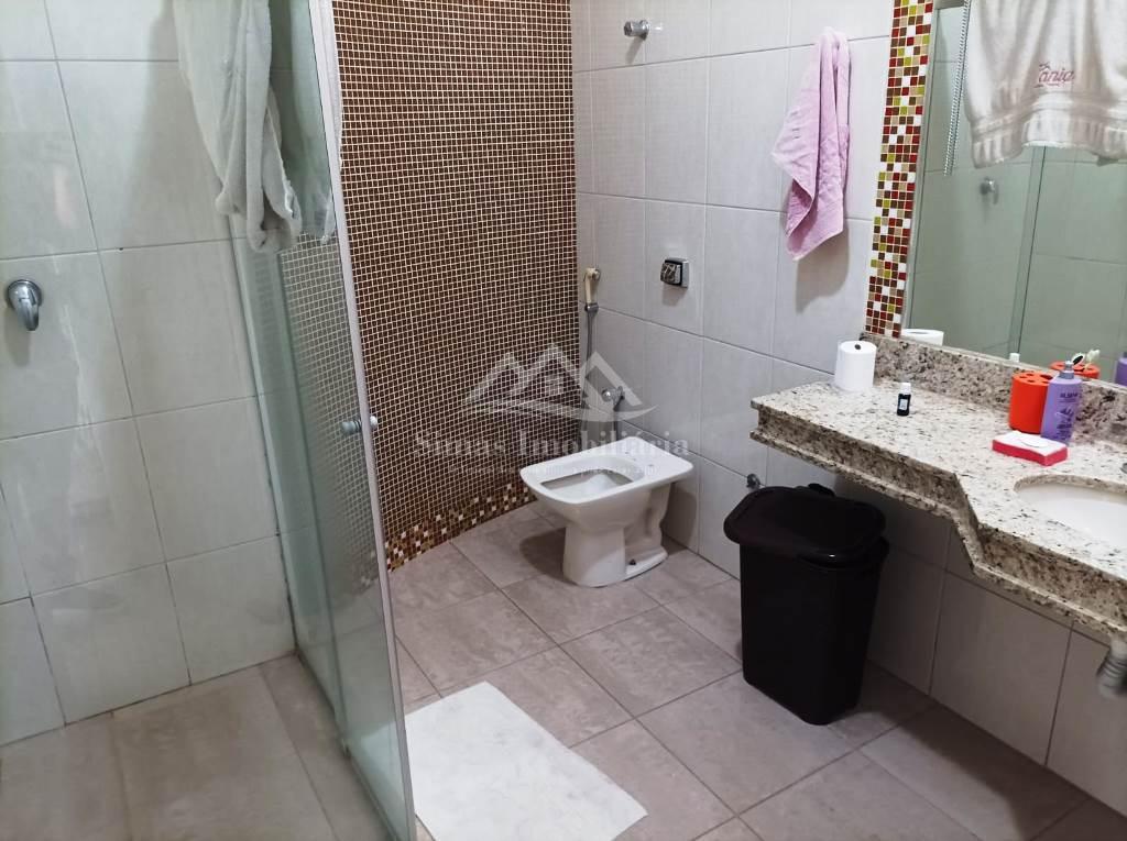 Casa à venda com 3 quartos, 394m² - Foto 29