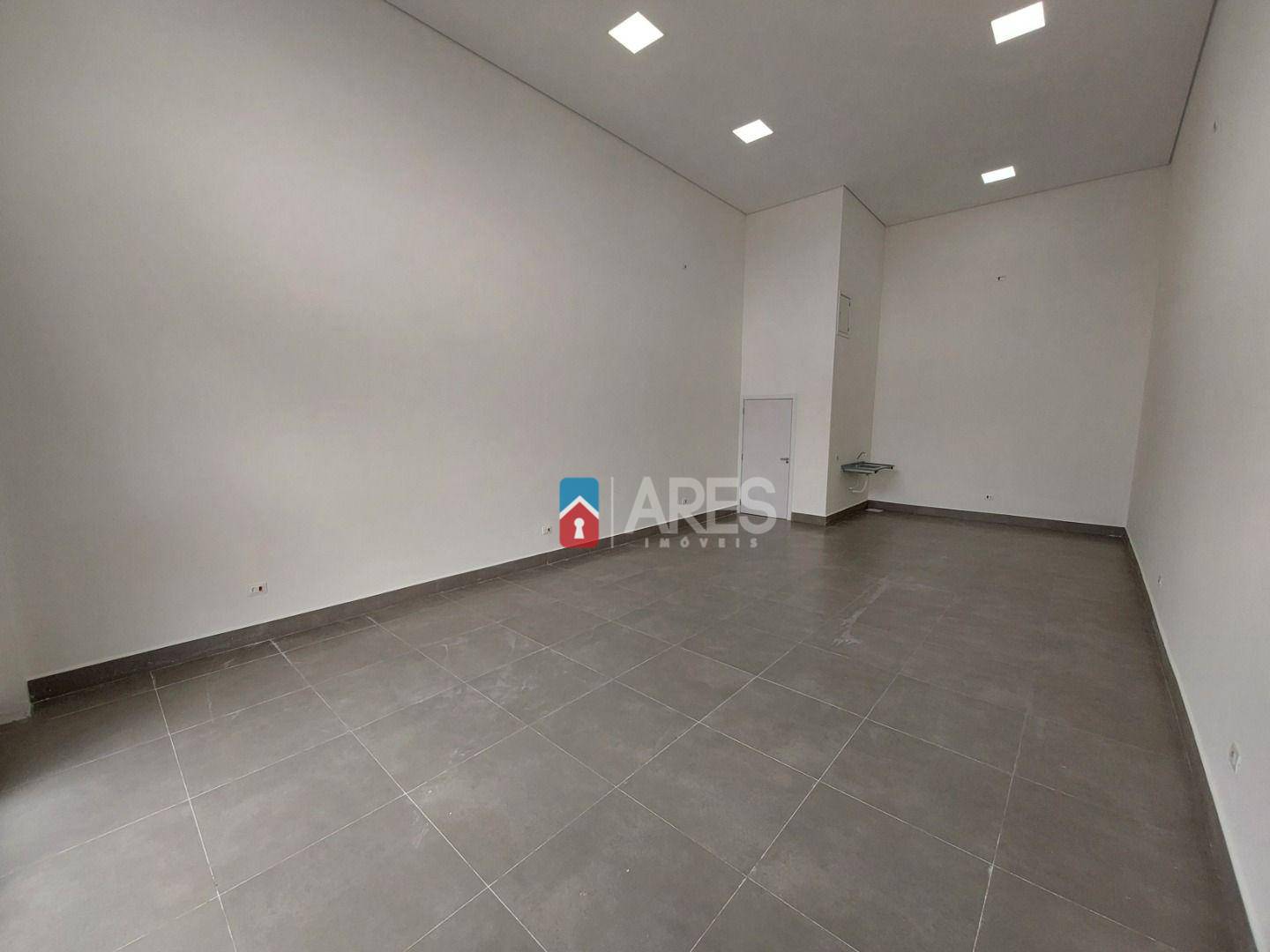 Loja-Salão para alugar, 60m² - Foto 4