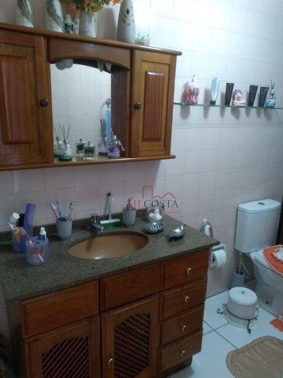 Apartamento para alugar com 2 quartos, 60m² - Foto 7