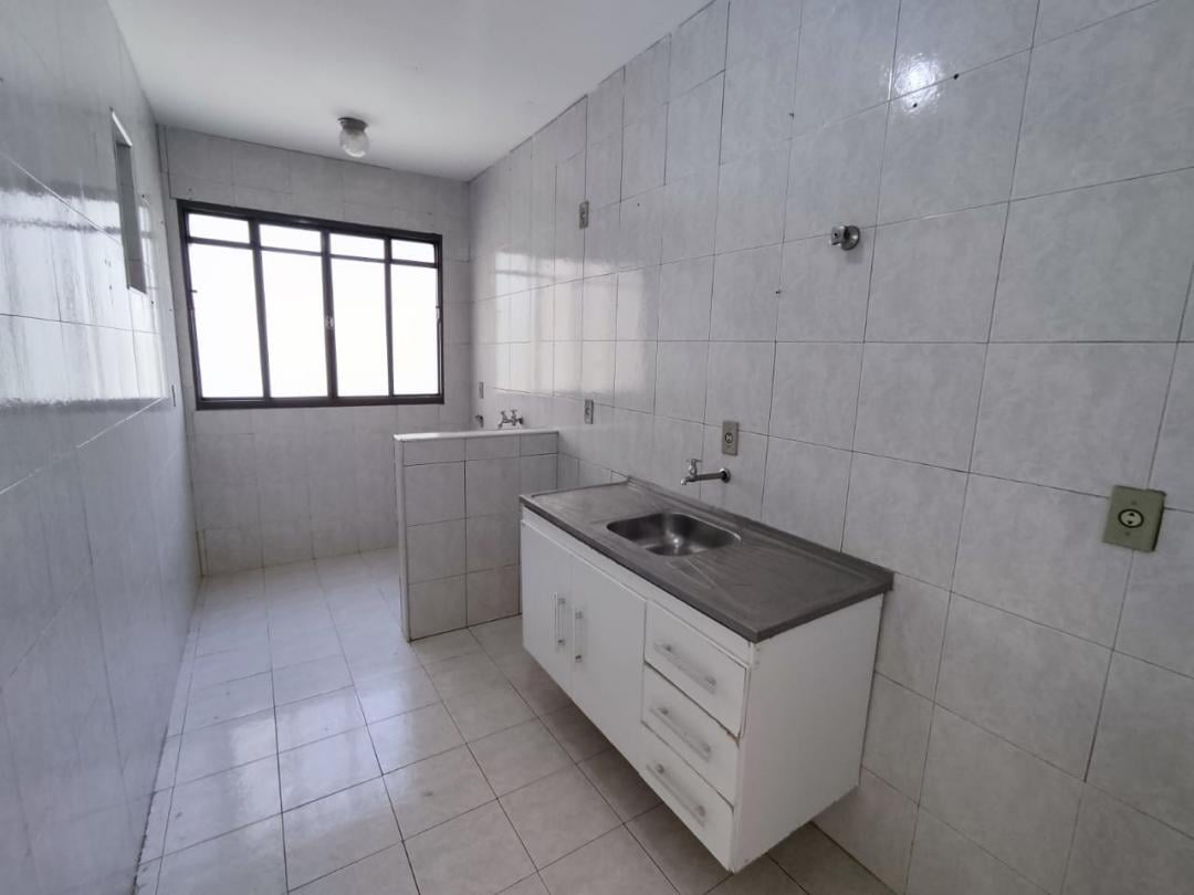 Apartamento para alugar com 3 quartos, 62m² - Foto 8