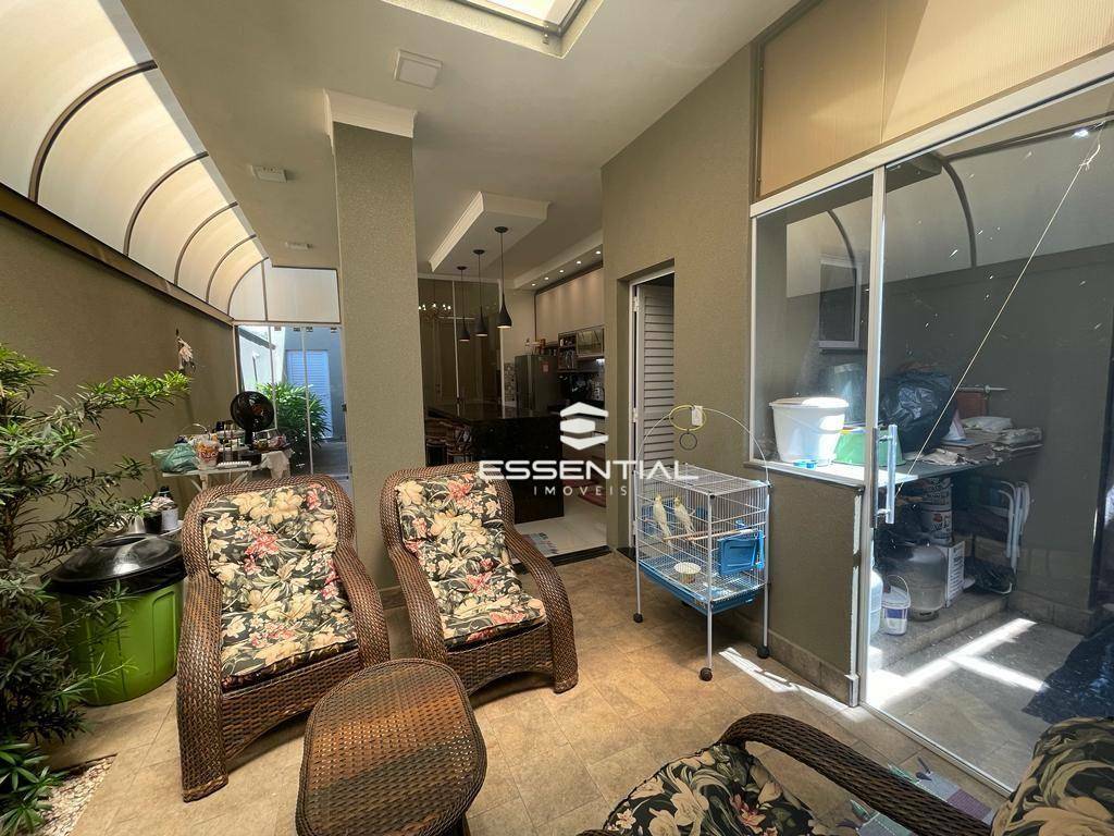 Casa à venda com 3 quartos, 140m² - Foto 12
