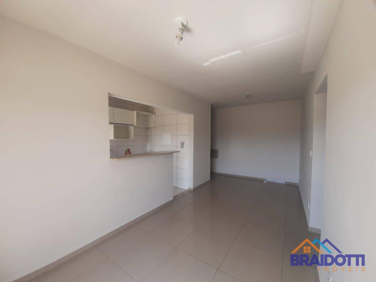 Apartamento à venda com 3 quartos, 76m² - Foto 4