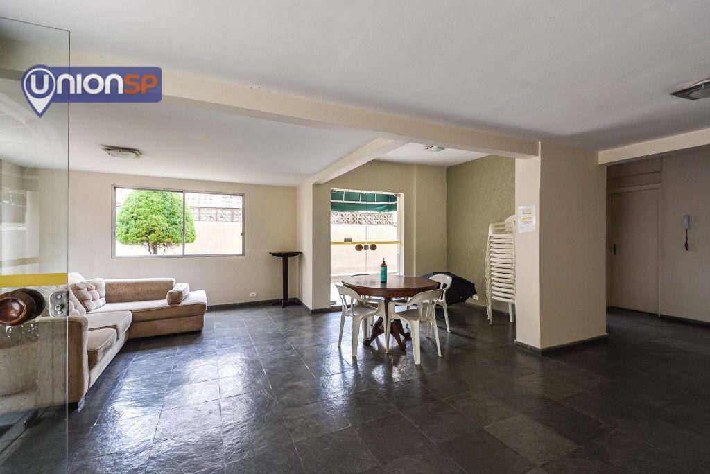 Apartamento à venda com 2 quartos, 55m² - Foto 26