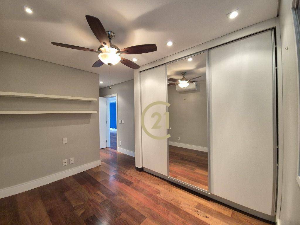 Casa de Condomínio à venda com 5 quartos, 355m² - Foto 18