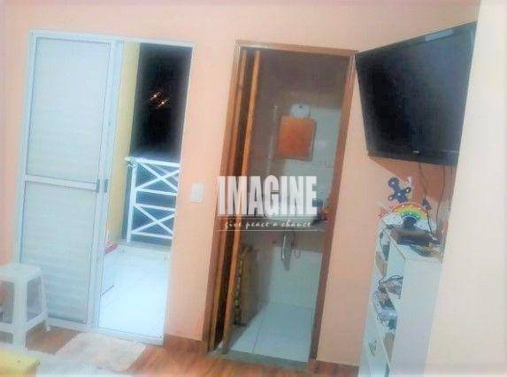 Sobrado à venda com 3 quartos, 127m² - Foto 4