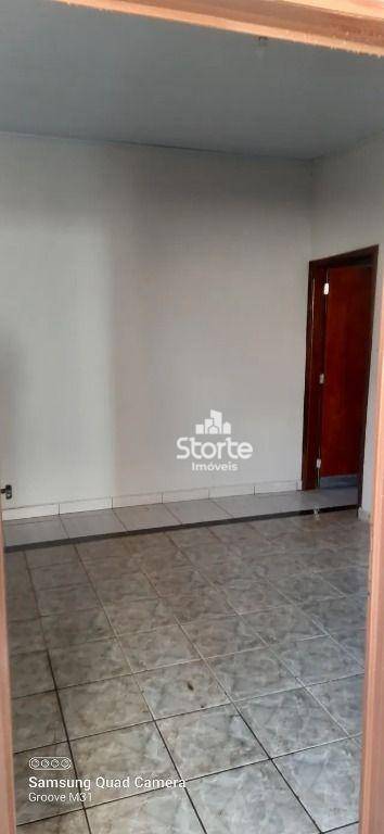 Casa à venda com 3 quartos, 360M2 - Foto 2