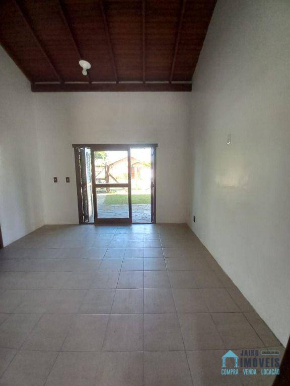 Casa à venda com 3 quartos, 180m² - Foto 11