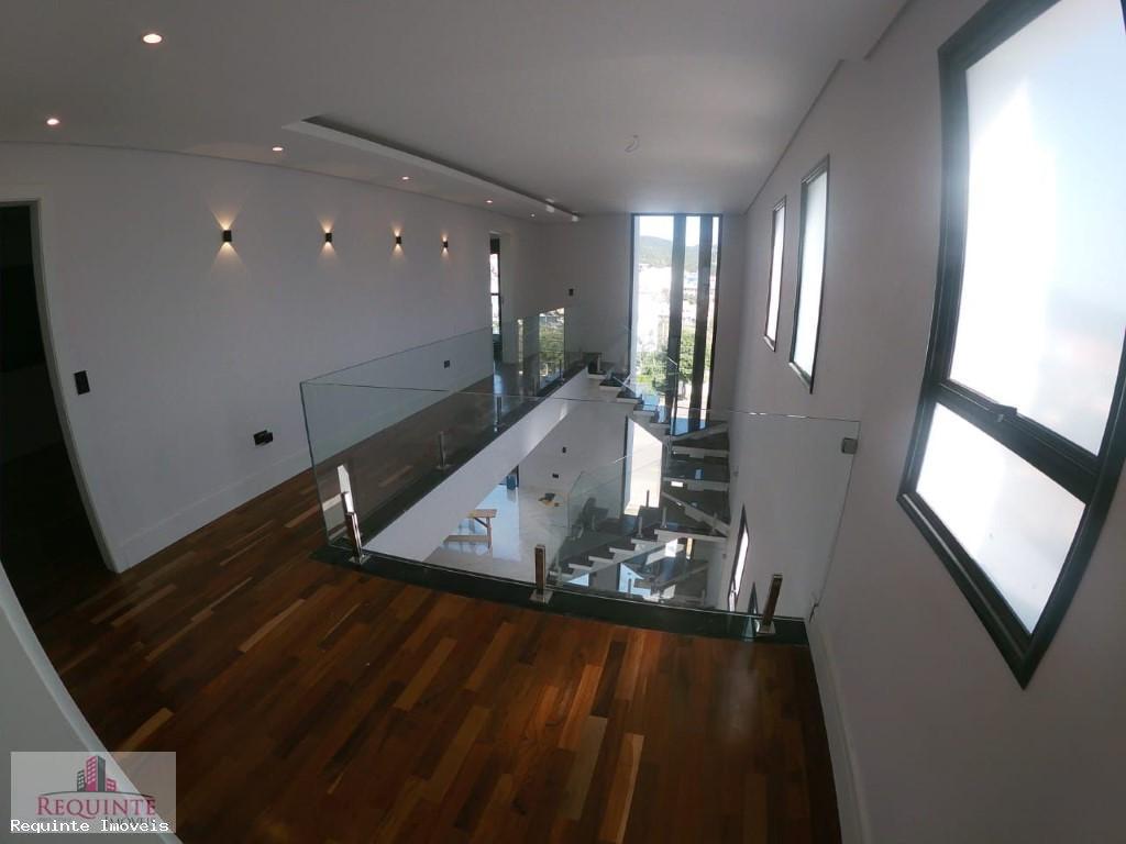 Sobrado à venda com 3 quartos, 260m² - Foto 18