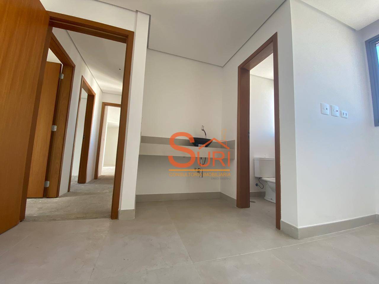 Apartamento à venda com 3 quartos, 135m² - Foto 8