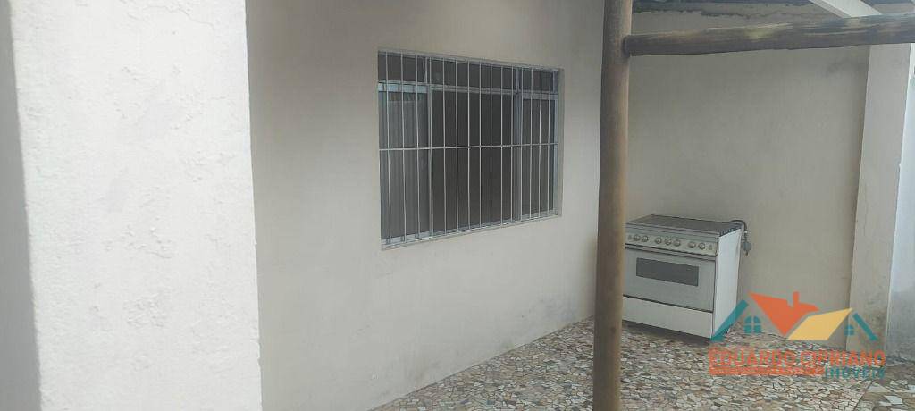 Casa para alugar com 2 quartos, 100m² - Foto 6