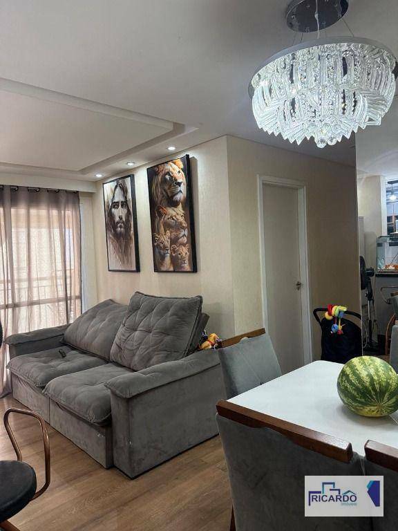 Apartamento para alugar com 2 quartos, 68m² - Foto 2