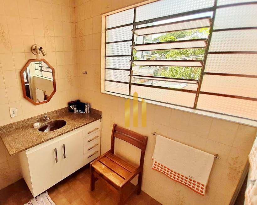 Sobrado à venda com 3 quartos, 300m² - Foto 45