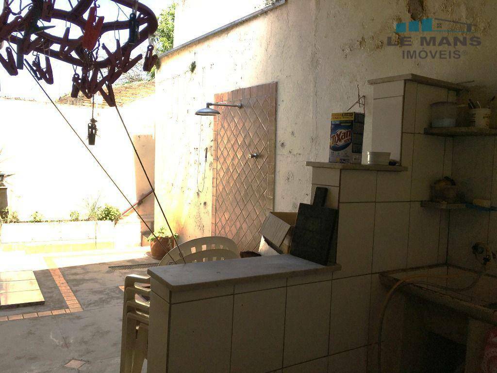 Casa à venda e aluguel com 3 quartos, 175m² - Foto 11
