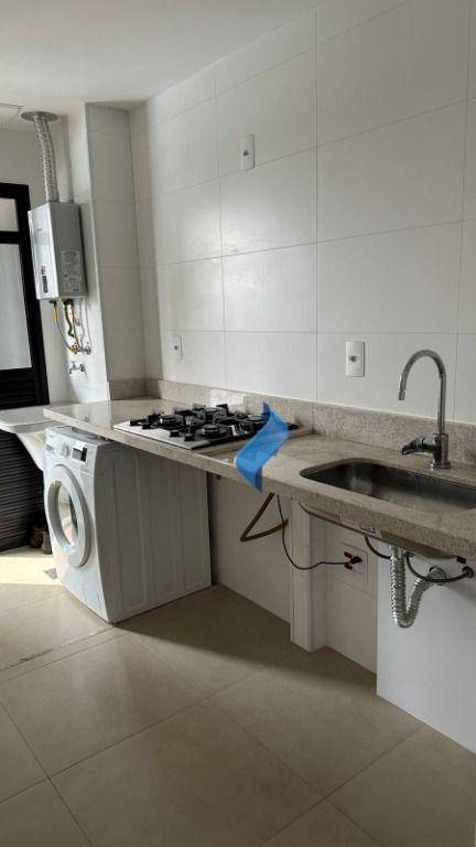 Apartamento à venda com 2 quartos, 63m² - Foto 11