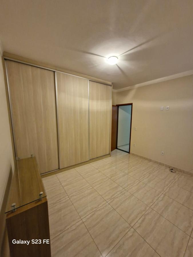 Casa à venda com 2 quartos, 115m² - Foto 15