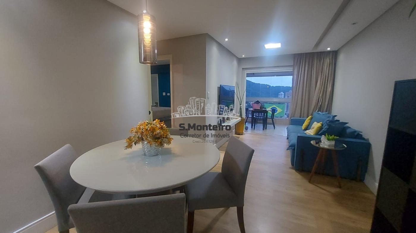 Apartamento à venda com 2 quartos, 82m² - Foto 3