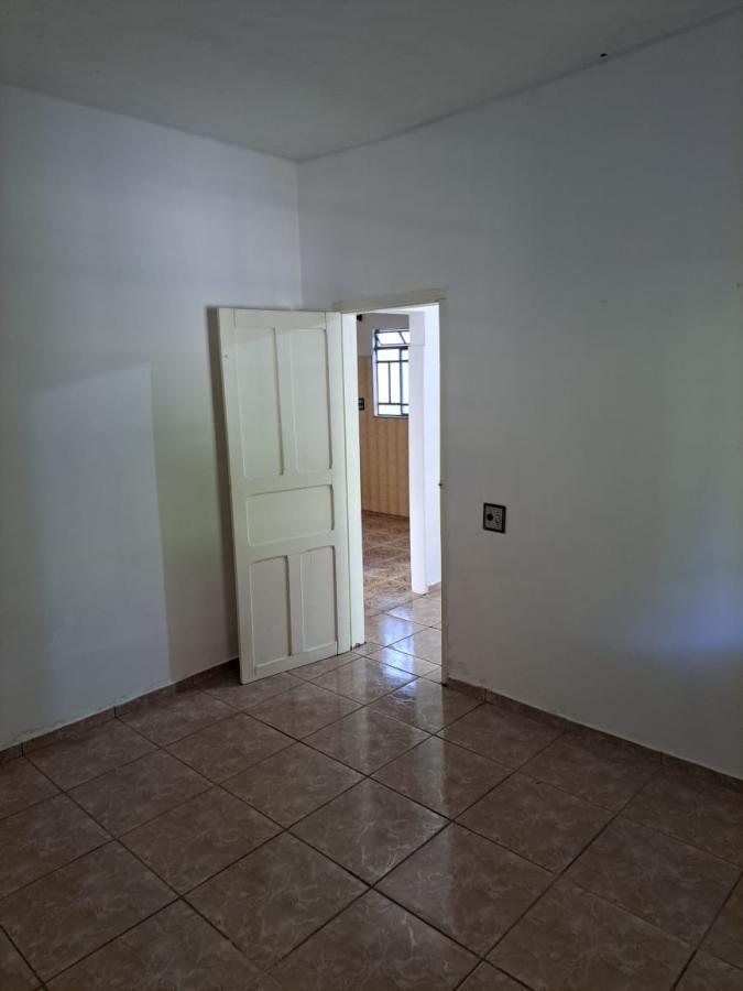 Casa à venda com 2 quartos, 238m² - Foto 10