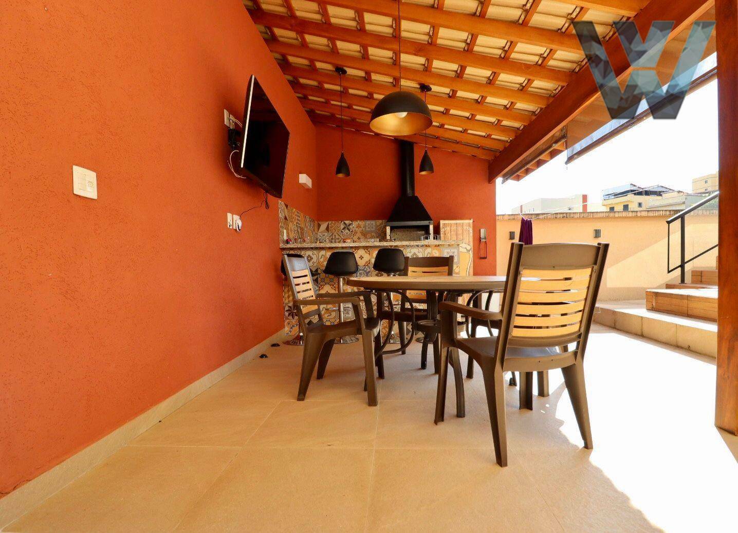 Casa à venda com 4 quartos, 375m² - Foto 5