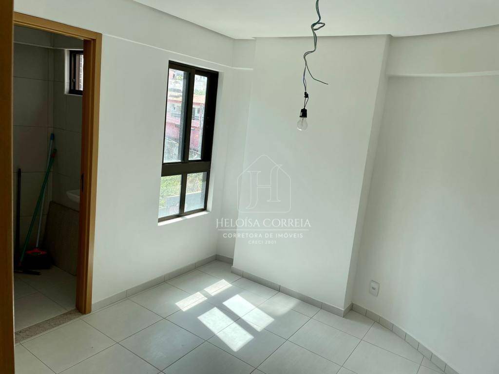 Apartamento à venda com 4 quartos, 279m² - Foto 10