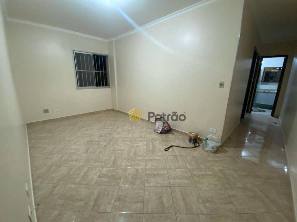 Apartamento à venda com 2 quartos, 65m² - Foto 1