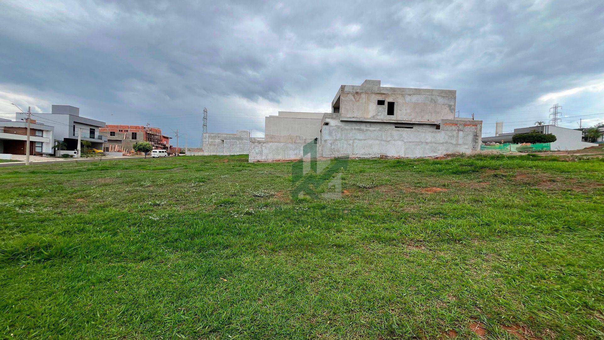 Loteamento e Condomínio, 324 m² - Foto 3