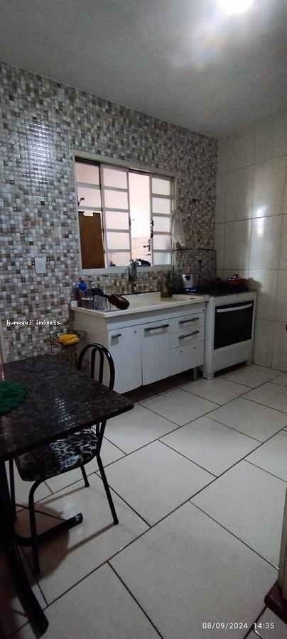 Sobrado à venda com 2 quartos, 48m² - Foto 2