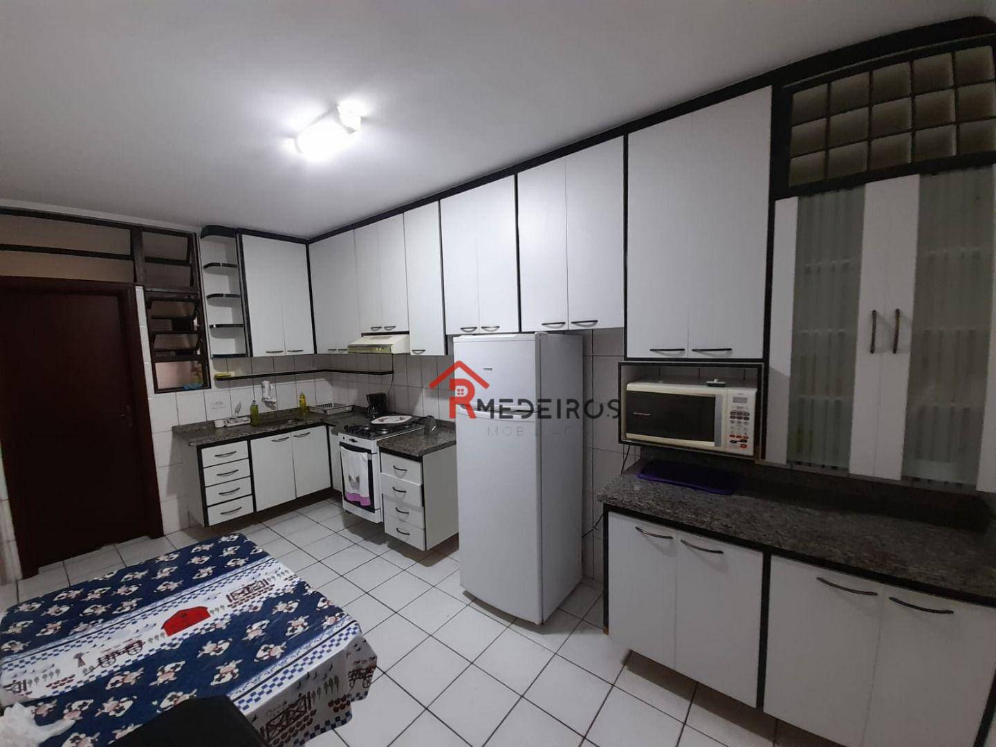 Apartamento à venda com 1 quarto, 67m² - Foto 4