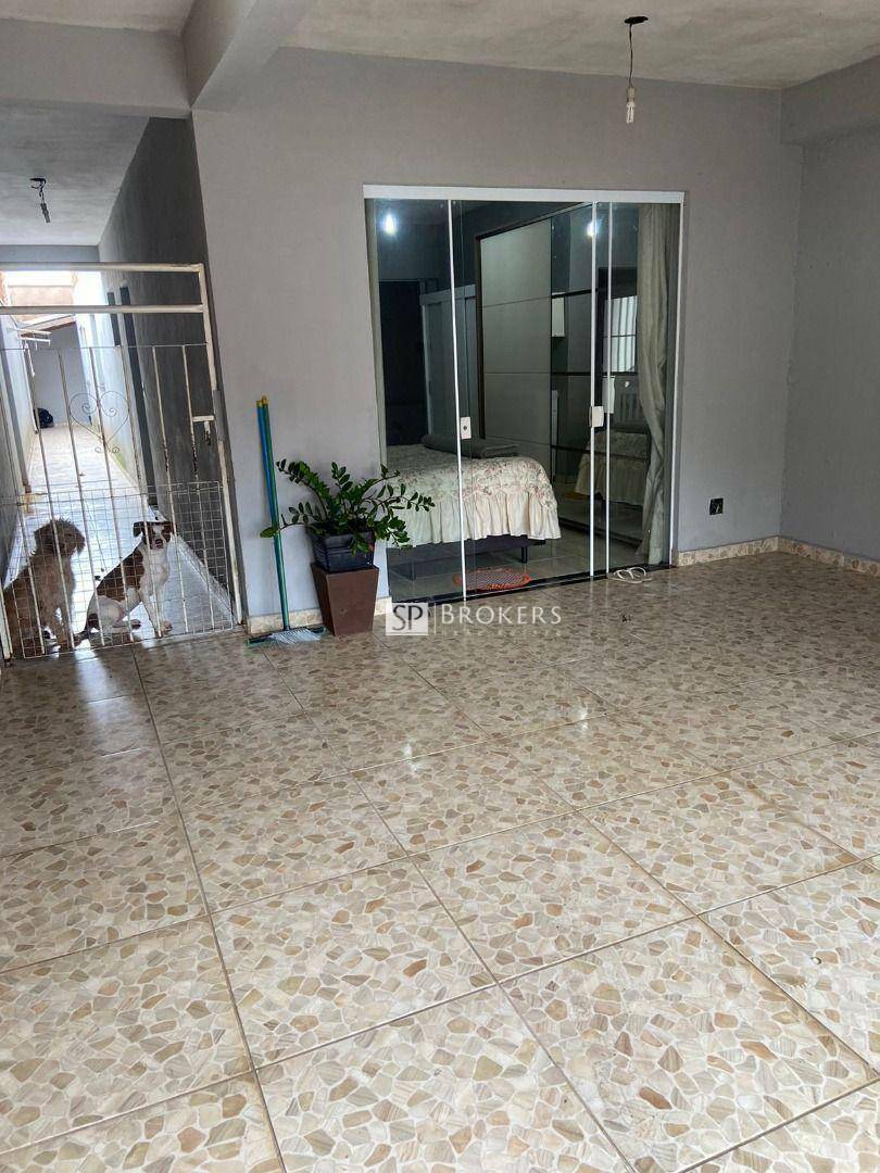 Casa à venda com 3 quartos, 86m² - Foto 4