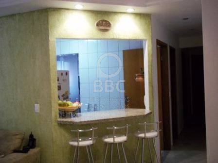 Apartamento à venda com 2 quartos, 65m² - Foto 2