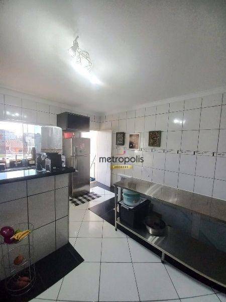 Sobrado à venda com 3 quartos, 242m² - Foto 5