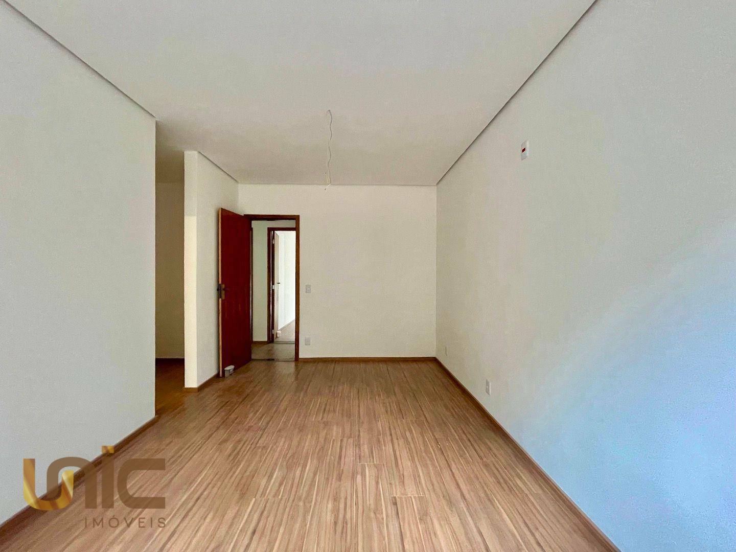 Casa à venda com 4 quartos, 216m² - Foto 27