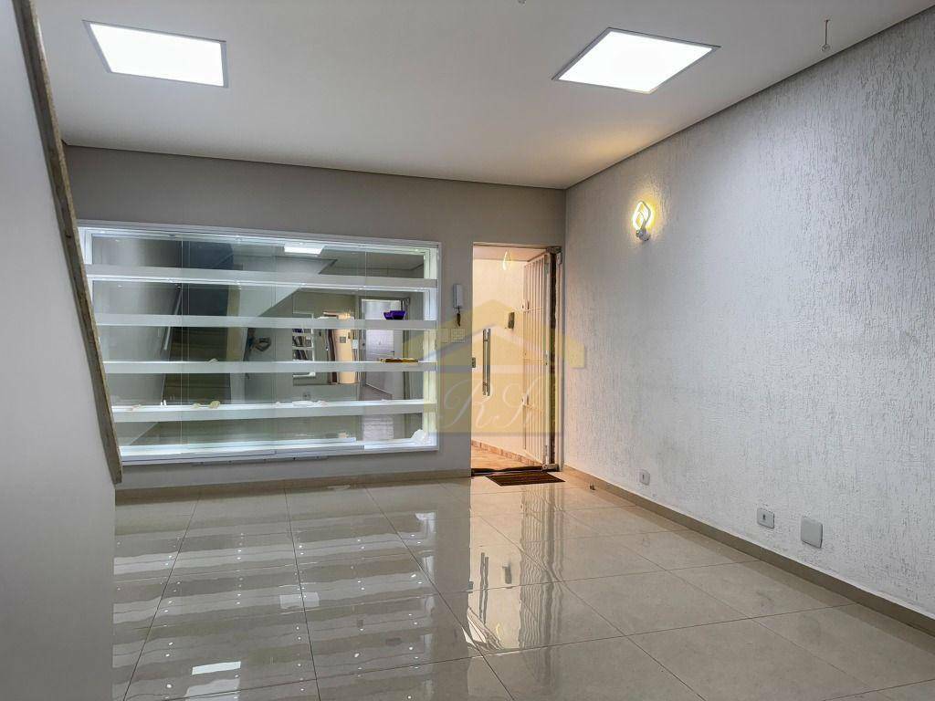 Sobrado à venda com 3 quartos, 164m² - Foto 1