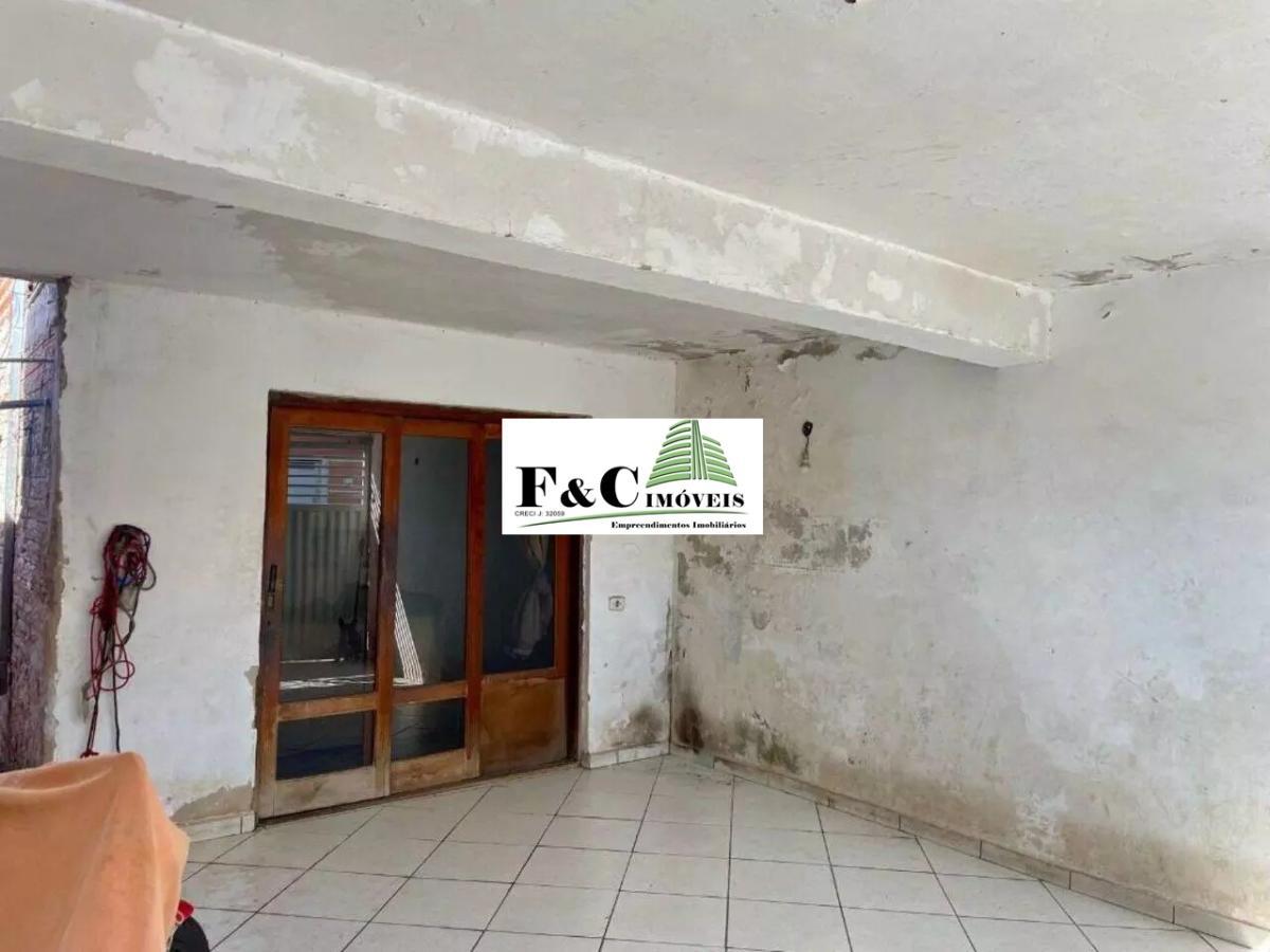 Casa à venda com 3 quartos, 140m² - Foto 3